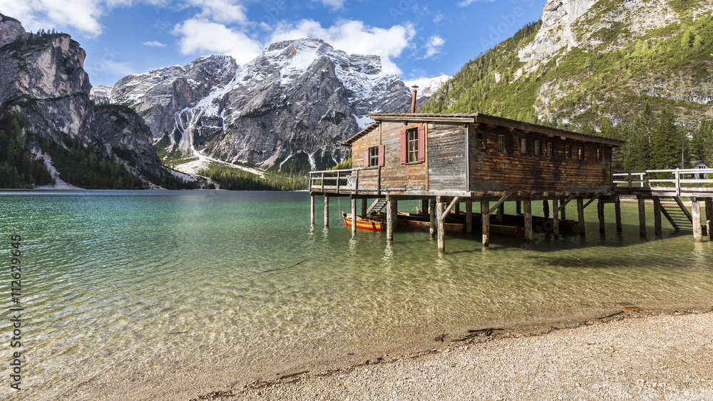 Italy, South Tyrol, Dolomites, Fanes-Sennes-Prags Nature Park, Lake Prags with Seekofel, boathouse Italy, South Tyrol, Dolomites, Fanes-Sennes-Prags Nature Park, Lake Prags with Seekofel, boathouse