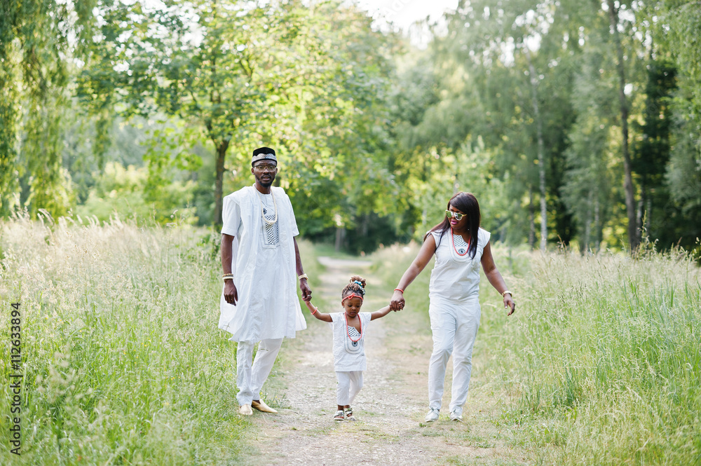 African american family at white nigerian national dress having African american family at white nigerian national dress having