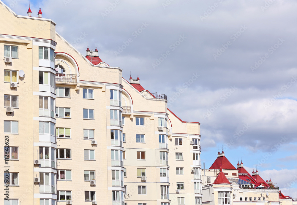 Fototapeta premium Modern buildings on sky background
