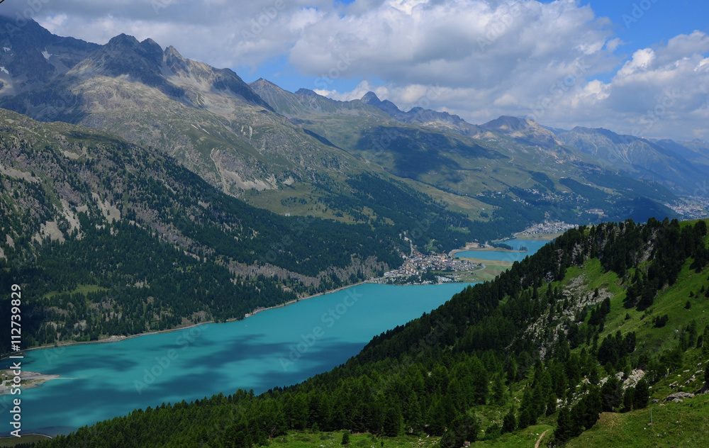 Schweiz: Der Silvaplanersee im Oberengadin ist ein Gletschersee