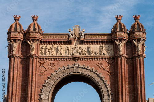 Oberer Teil des Arc de Triomf in Barcelona