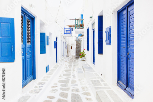 Fototapeta Ulica w Mykonos miasteczku, Mykonos wyspa, Cyclades, Grecja