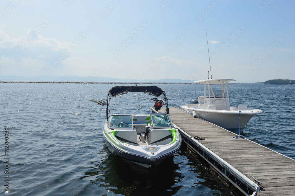 Fototapeta premium Boat at a dock in Burlington, Vermont, USA