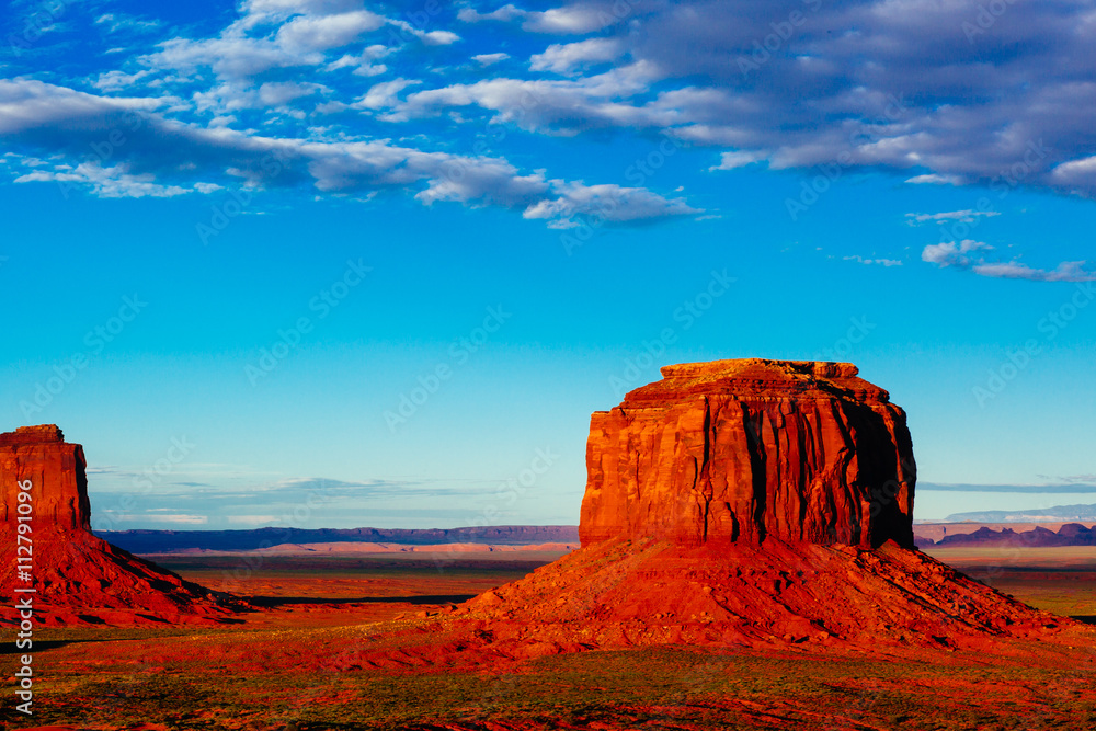 Buttes at sunset, The Mittens, Merrick Butte, Monument Valley, Arizona, USA