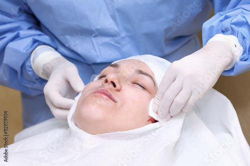 Procedure of face lifting surgery.