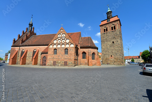 Luckenwalde, Marktturm, St. Johanniskirche, Marktplatz, Deutschland, Brandenburg photo