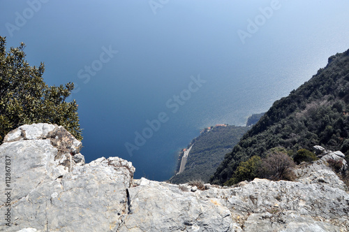 Strada di Provinziale 38 bei Tignale photo