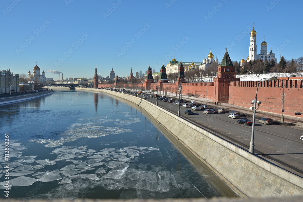 Kremlin embankment in winter.