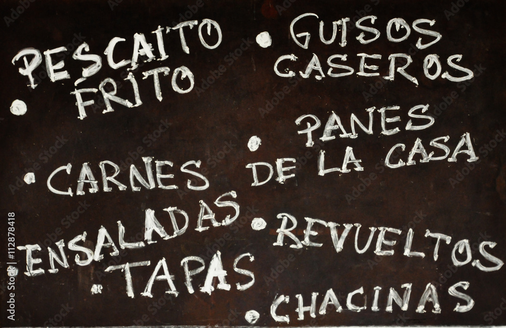 Obraz premium Anuncio de tapas en un bar, Sevilla, tapeo, Andalucía, España