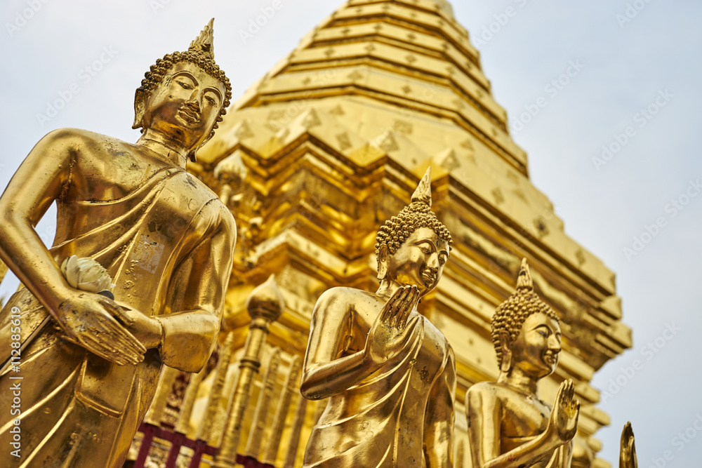 Golden statues at Doi Suthep