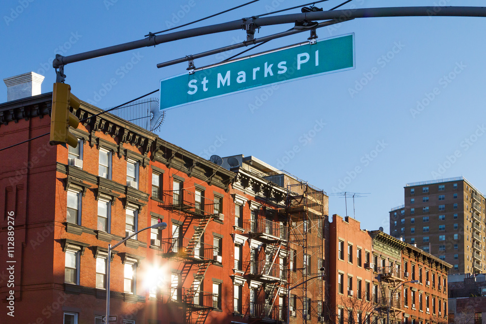 Naklejka premium St. Marks Street Scene in Manhattan, New York City