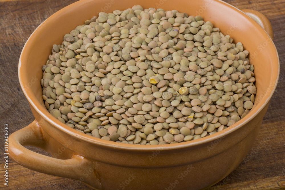 Obraz premium Lentil in bowl