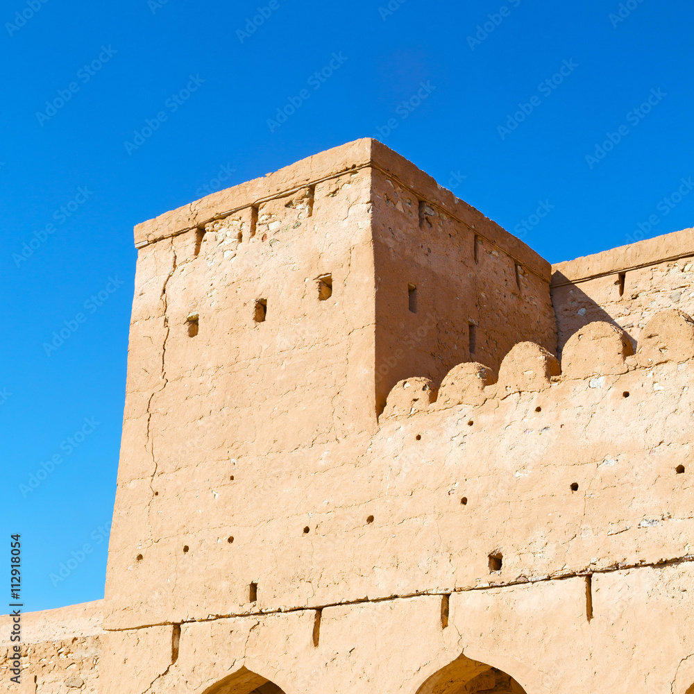 in oman    muscat    the   old defensive  fort battlesment sky a