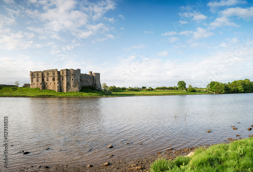 Canvas-taulu Castle Carew in Wales