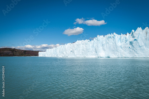 Ghiacciaio Perito Moreno visto dal lago Argentino © marcomaccolini