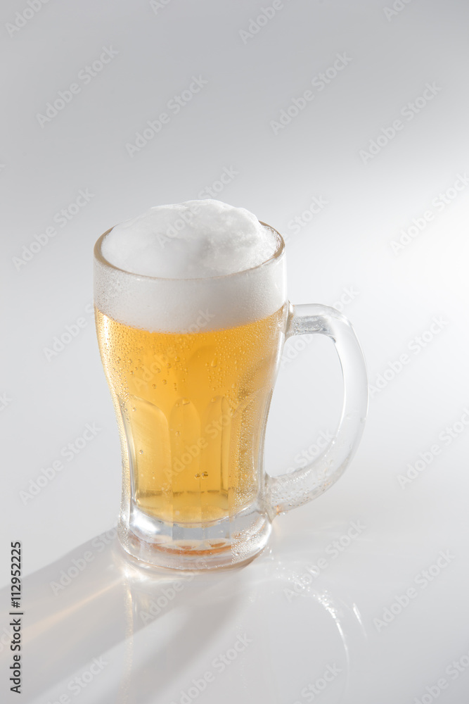 ビール・白バック