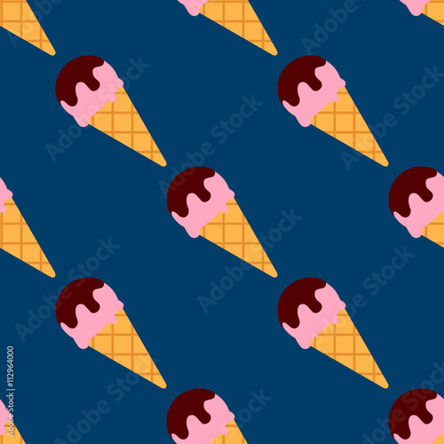 Icono plano patrón con cornete de fresa sobre fondo azul
