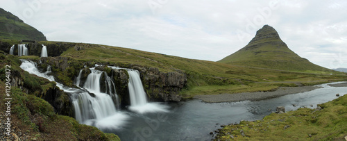 Mont Kirkjufell. Péninsule de Snæfellsnes. Islande