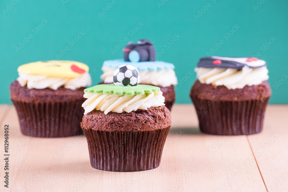 Delicious cupcakes on table Delicious cupcakes on table