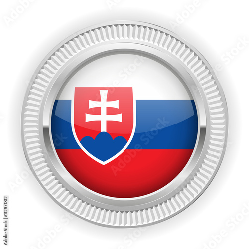 Runder Button mit slovakische Flagge und silber Rand
