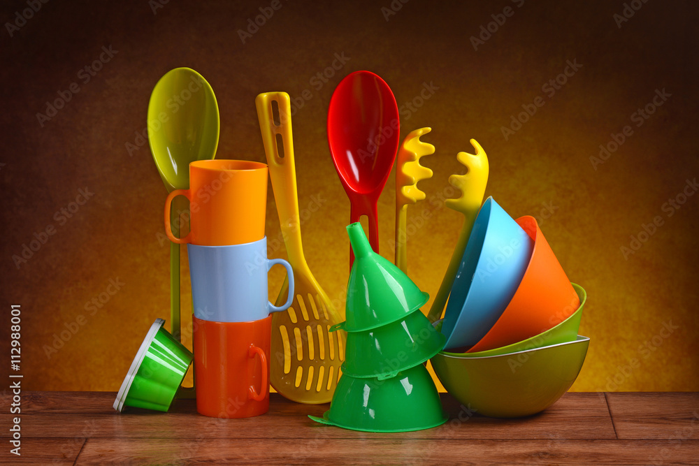 utensili da cucina in plastica Stock-Foto | Adobe Stock