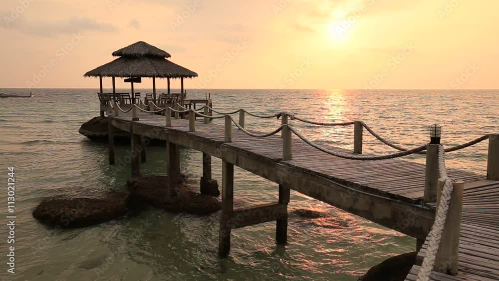 Video 1920 x 1080 Sunset on the beach. Island Koh Kood, Thailand Video 1920 x 1080 Sunset on the beach. Island Koh Kood, Thailand