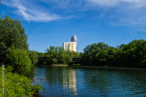 Business-Tower spiegelt sich im Wöhrdersee photo