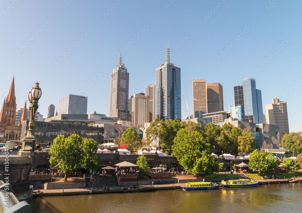 Melbourne city, one of the most liveable city in the world in Vi Melbourne city, one of the most liveable city in the world in Vi
