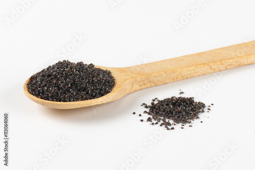 spoon of ground poppy seeds