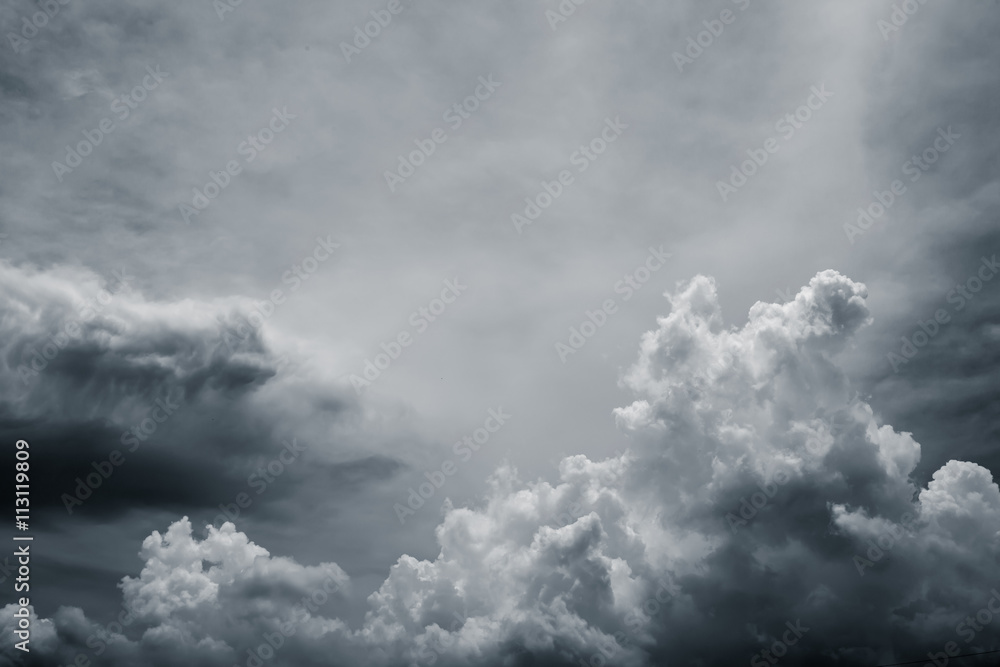 Fototapeta premium black and white clouds