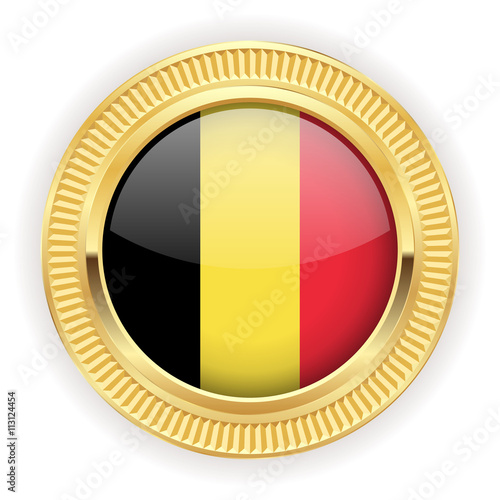 Runder Button mit belgischer Flagge und silber Rand 