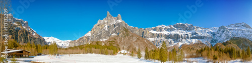 Фотография french alps mountain circus named sixt fer a cheval panormaic view