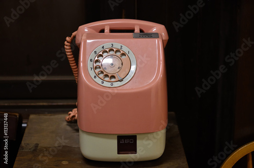 公衆電話　ピンク電話