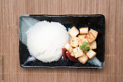 fried tofu with rice