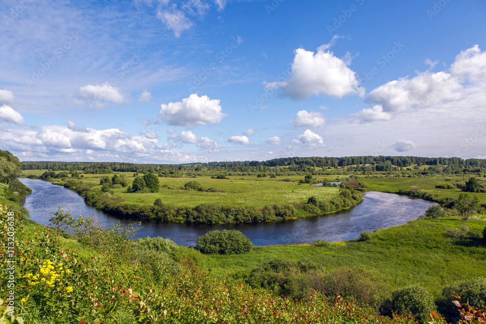 Obraz premium beautiful day landscape with a lake