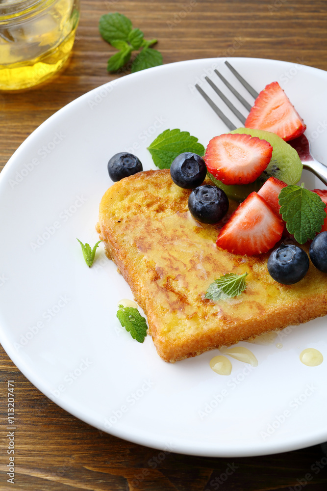 breakfast toast with berries and honey breakfast toast with berries and honey