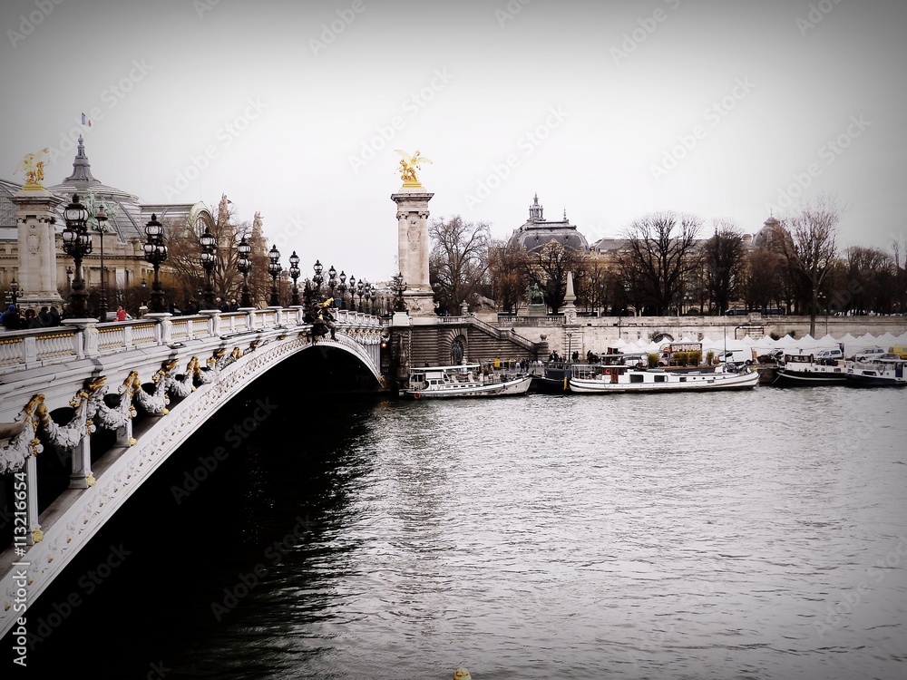 Le pont Alexandre III, Paris.