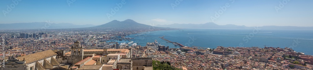 Panorama de la baie de Naples depuis le château Sant'Elmo