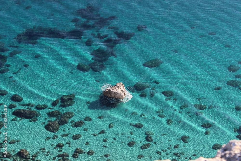Obraz premium Mille colori del mare Sardo.