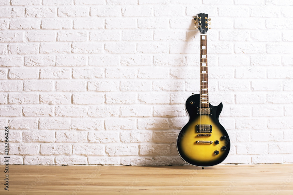 Obraz premium Electric guitar in interior