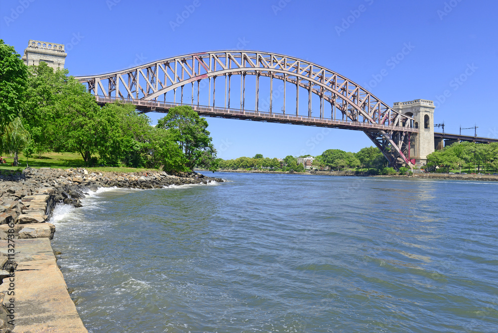 The Hell Gate Bridge (East River Arch Bridge) in New York City is a railroad only bridge, not used for passenger cars, and was a model for the Sydney Harbour Bridge in Australia The Hell Gate Bridge (East River Arch Bridge) in New York City is a railroad only bridge, not used for passenger cars, and was a model for the Sydney Harbour Bridge in Australia