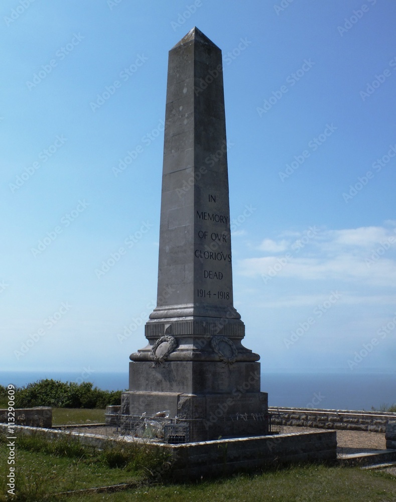 obelisk, in memory of the glorious dead from WW1 overlooking Weymouth