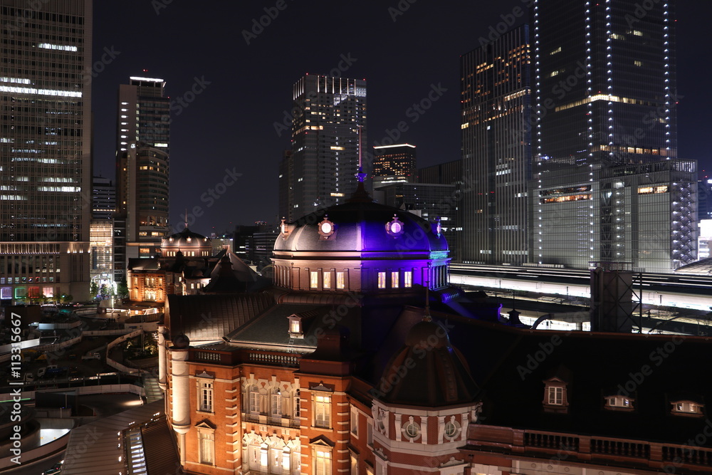 東京駅の夜景