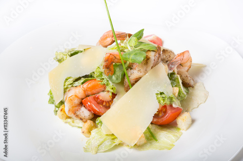 Ceasar salad with shrimps