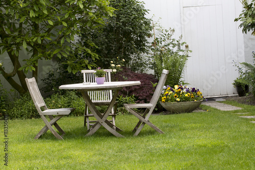 Garden Furniture photo