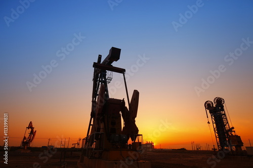 The silhouette of the oil pump