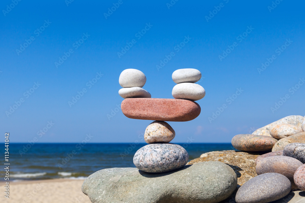Fototapeta premium Concept of harmony and balance. Balance and poise stones.