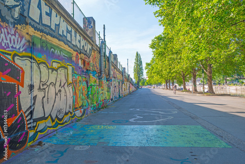 Canvas Print Danube canal through Vienna