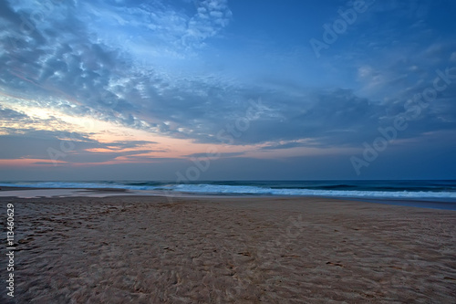 Fototapeta Naklejka Na Ścianę i Meble -  Sunset on tropical beach