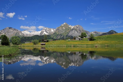 Alpstein range mirroring in lake Schwendisee © u.perreten